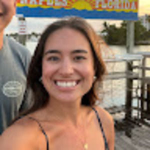 Meet your Posher, Dana